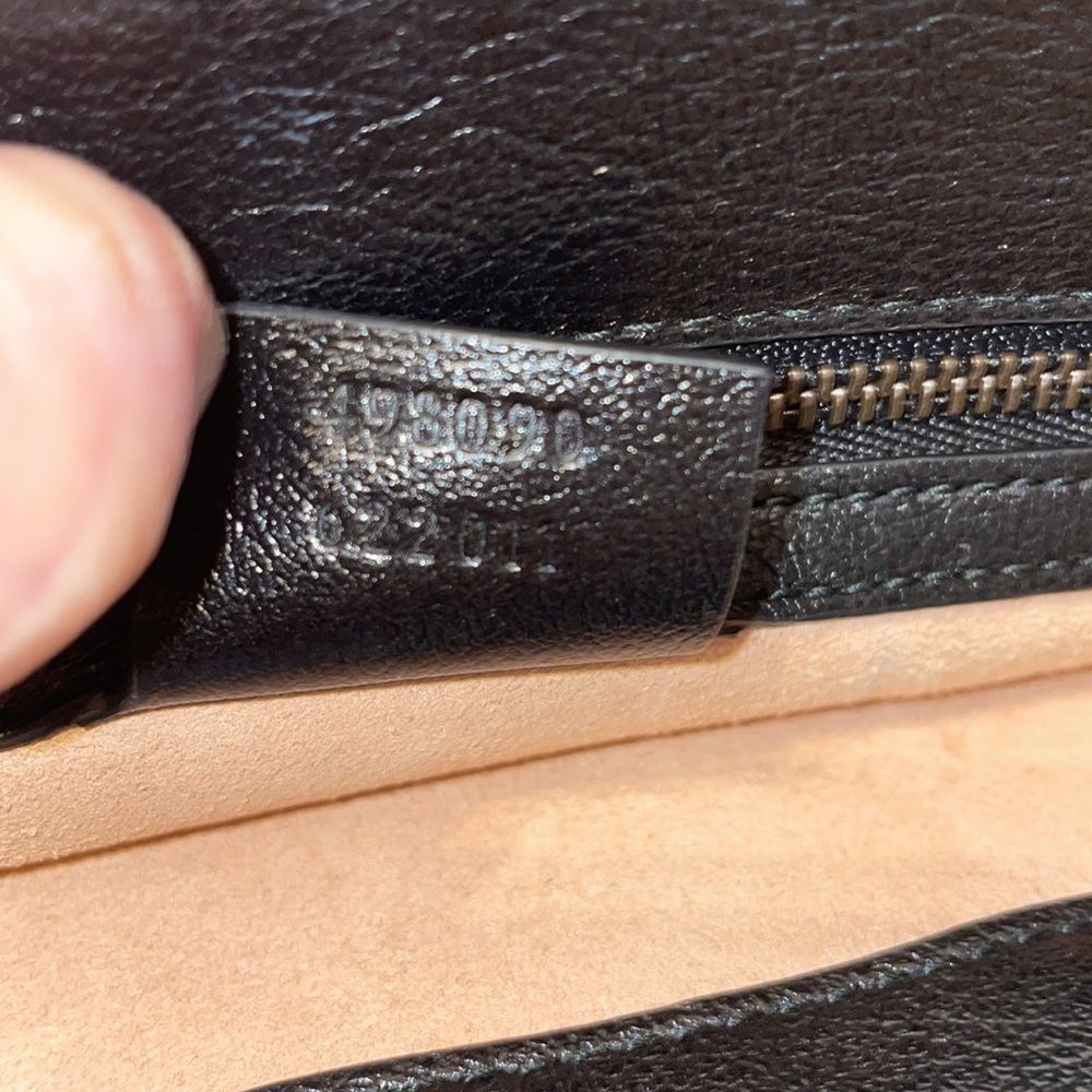 Gucci Calfskin Marmont Hard to fine Quilted bag - Picture 9 of 13